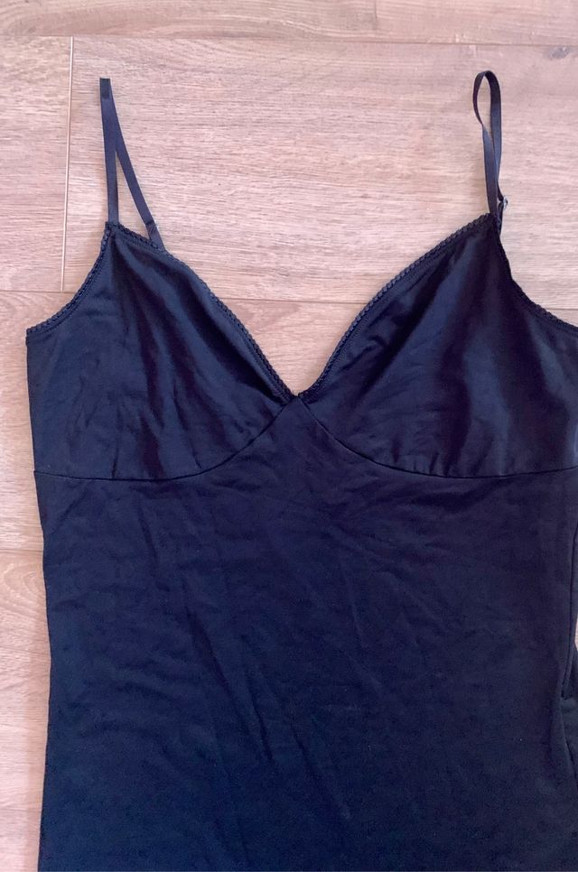 Vestido combinación faja midi