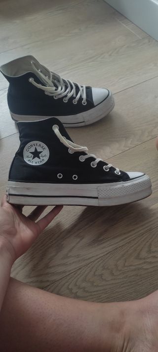Converse negras plataforma talla 38 muy buen estad de segunda mano por 65  EUR en Zaragoza en WALLAPOP