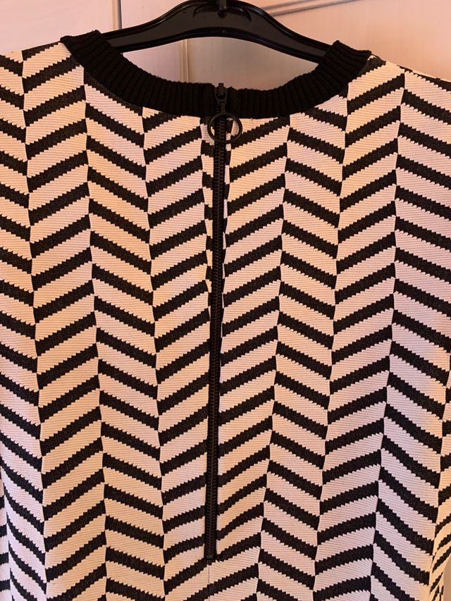 Vestido estampado Zara