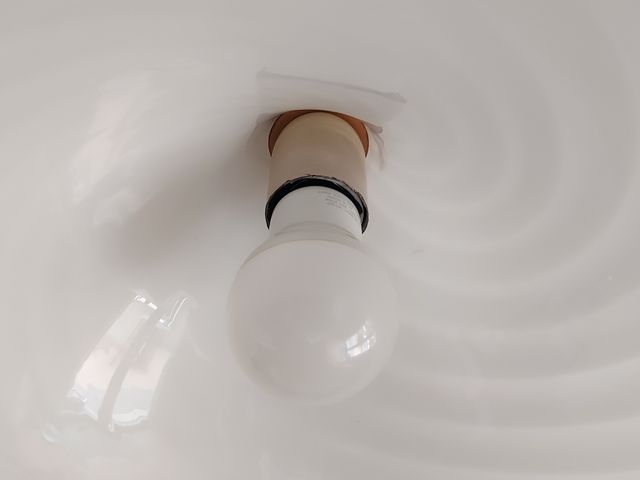 Lampadario a sospensione in vetro di murano bianco