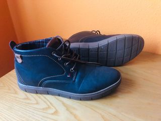 Botines Hombre XTi 43 de segunda mano por 15 EUR en Avilés en WALLAPOP