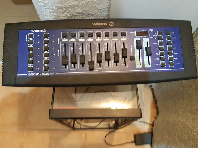 mesa de iluminación seminueva