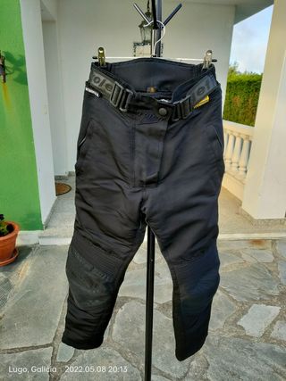 الوقاية عام تشرفت بمقابلتك pantalon moto mujer segunda mano -  reddoorrealestateky.com