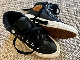 Converse all star invierno talla 31 de segunda mano por 12 EUR en  Guadalajara en WALLAPOP