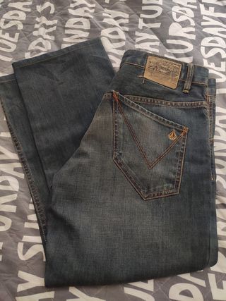 Pantalones vaqueros Campana de segunda mano en Leganés en WALLAPOP