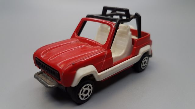 Majorette Renault 4 jp4