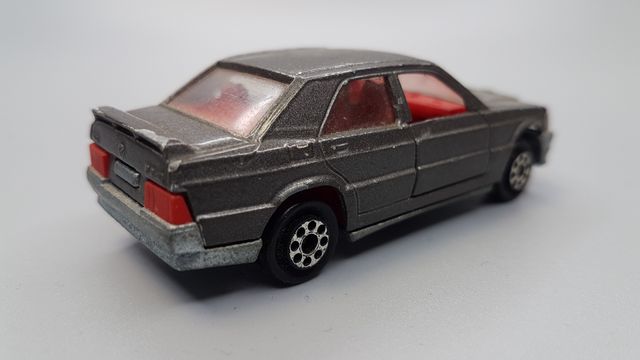 Majorette Mercedes 190E