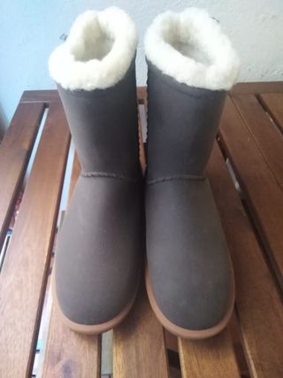 Botas de descanso para nieve NUEVAS de segunda mano por 30 EUR en Barcelona  en WALLAPOP