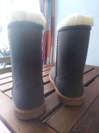 Botas de descanso para nieve NUEVAS de segunda mano por 30 EUR en Barcelona  en WALLAPOP