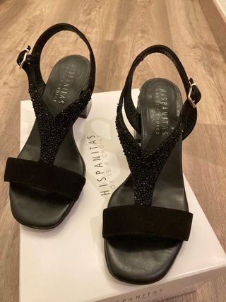 Sandalias Hispanitas fiesta de segunda mano por 35 EUR en Sant Feliu de  Llobregat en WALLAPOP