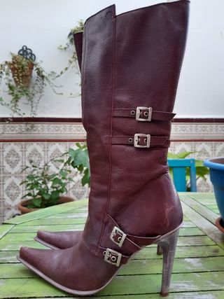 Botas mujer 39 de segunda mano por 30 EUR en Madrid en WALLAPOP