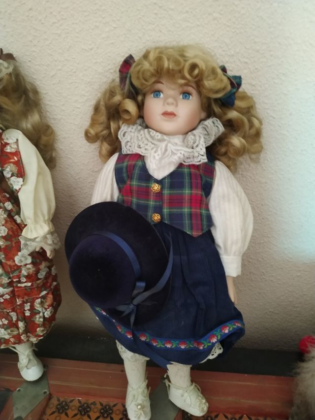 Muñecas de porcelana