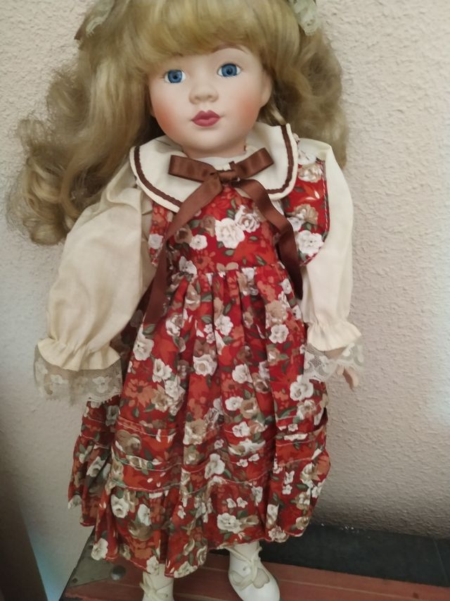 Muñecas de porcelana