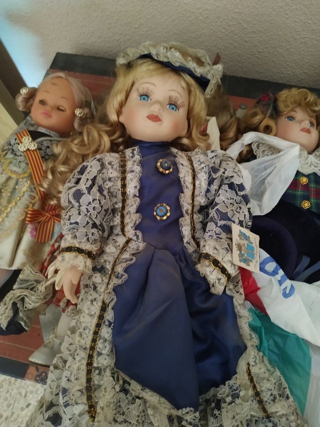 Muñecas de porcelana