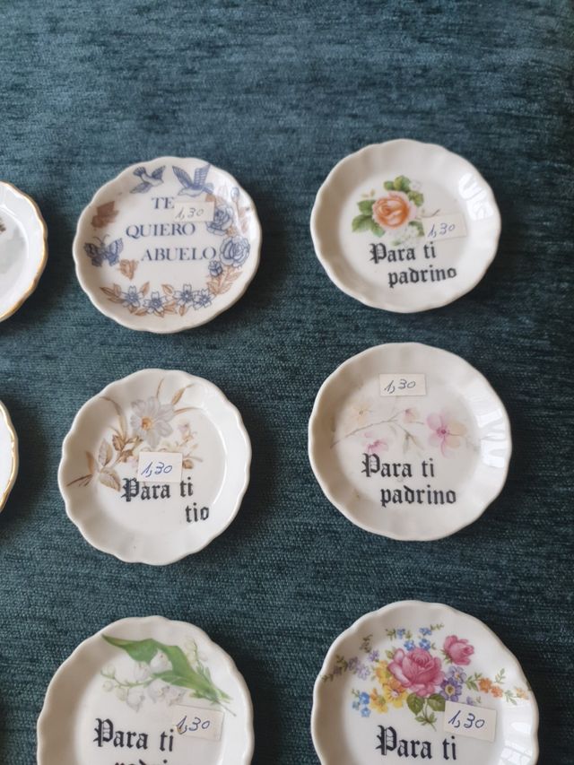 PLATOS CERAMICA REGALO FAMILIARES O POSA VASOS!!