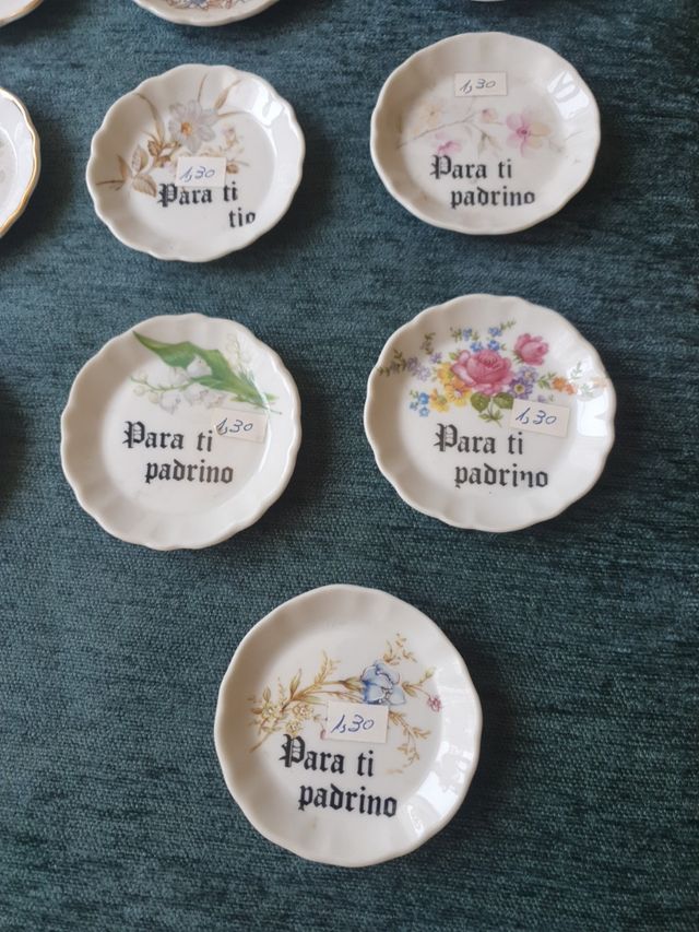 PLATOS CERAMICA REGALO FAMILIARES O POSA VASOS!!