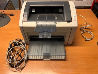 Impresora HP LaserJet 1022 de segunda mano en Pamplona en WALLAPOP