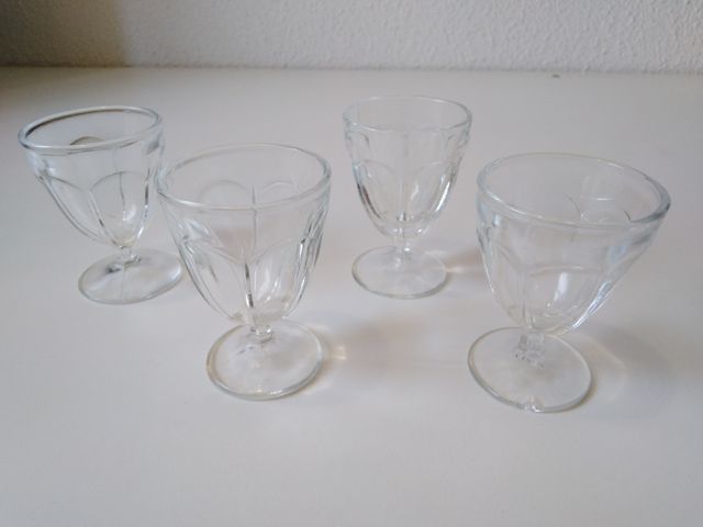 Lote 4 antiguas copitas de anis