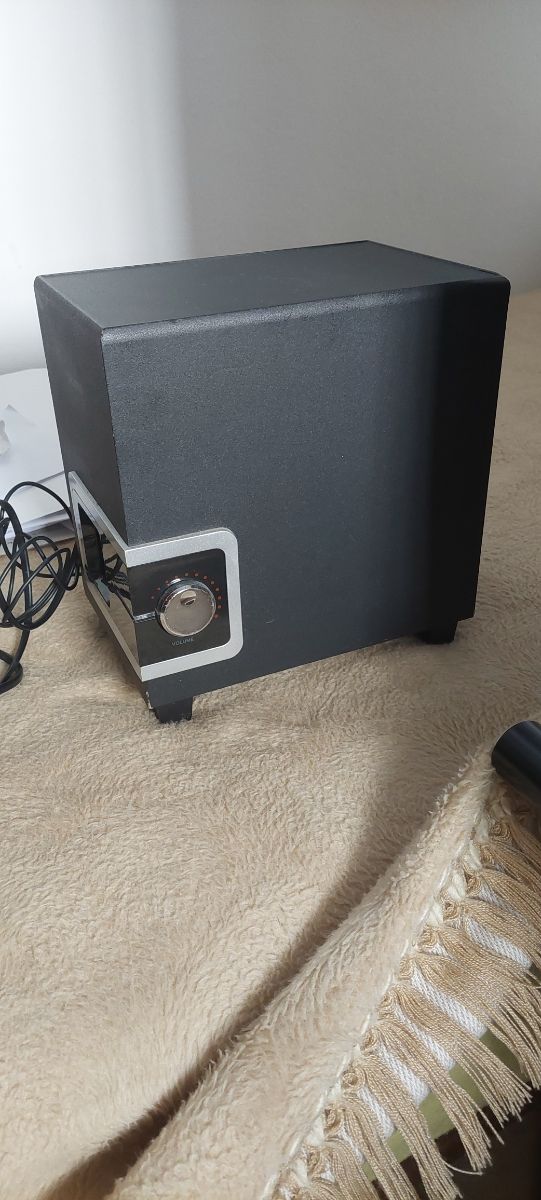 altavoces para  pc subwoofers