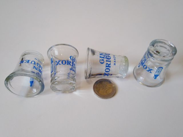 Lote 4 vasos chupito Gin Xoriguer Mahon