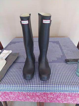 Botas de piel marrón Hunter talla 38 de segunda mano por 40 EUR en Rubí en  WALLAPOP