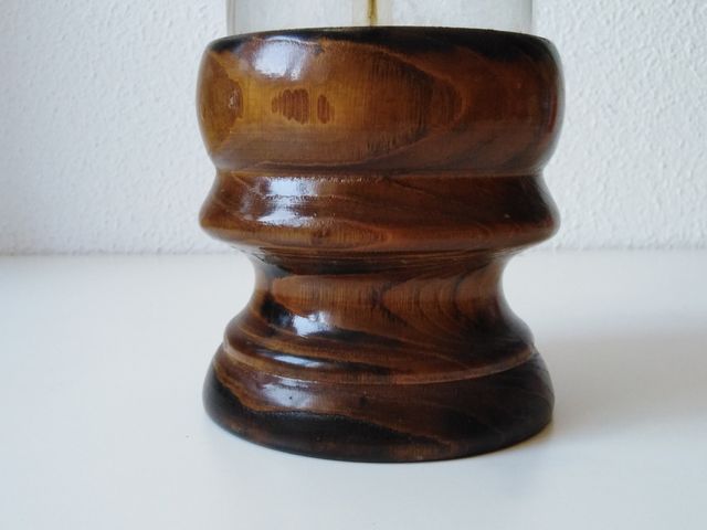 Licorera madera, vidrio tallado