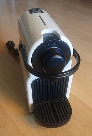 Cafetera Nespresso Krups de segunda mano en Barcelona en WALLAPOP
