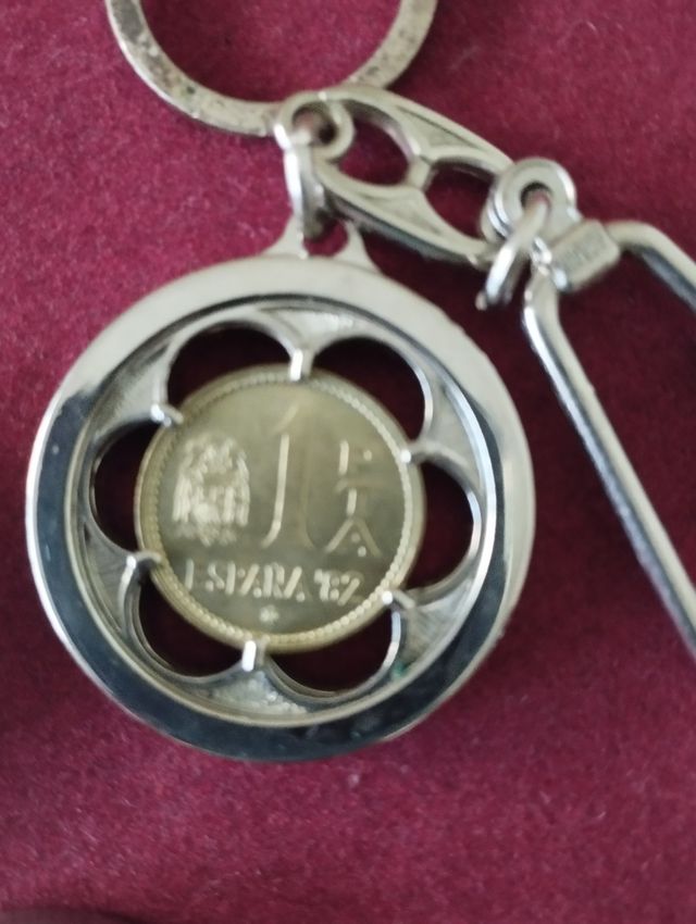 COLECCION MONEDAS  ENGARZADAS.ESPAÑA.PESETAS.