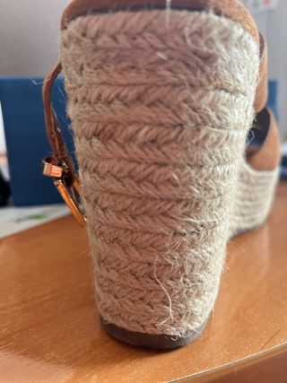 Cuña esparto MARYPAZ ante marron de segunda mano por 15 EUR en Manresa en  WALLAPOP