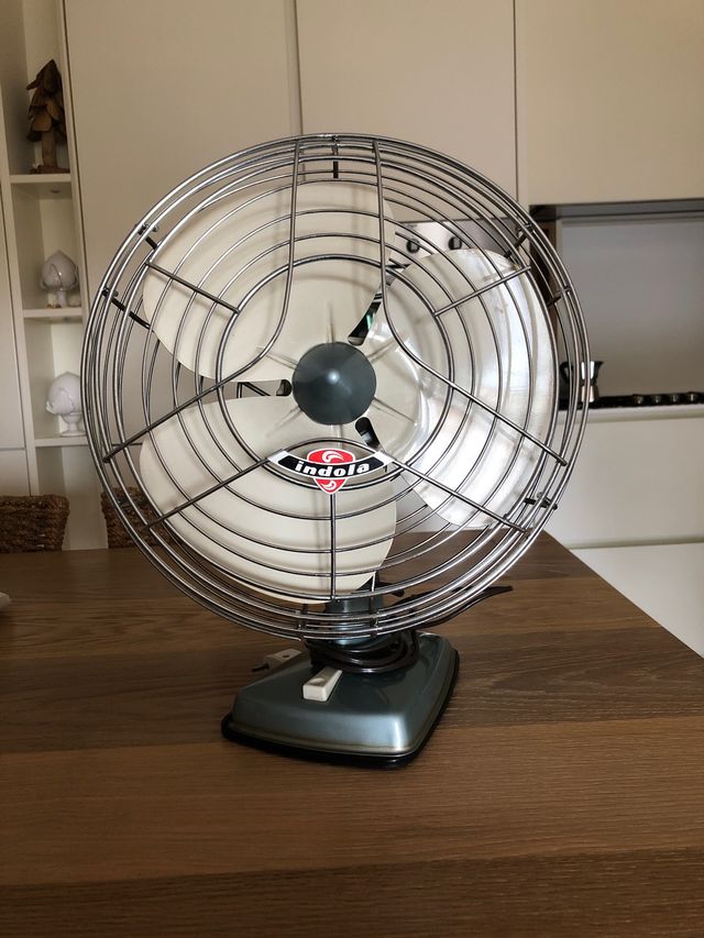 Ventilatore da tavolo Indola degli anni '70