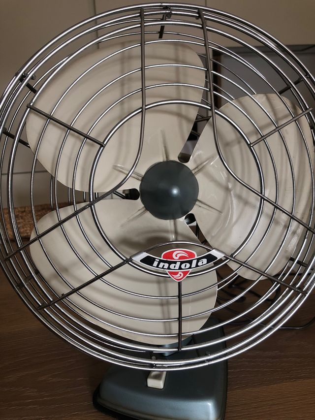 Ventilatore da tavolo Indola degli anni '70