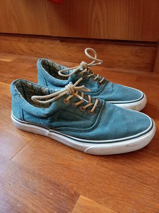Zapatillas Springfield verano 41 de segunda mano por 10 EUR en Pamplona en  WALLAPOP