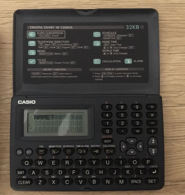 Casio SF 33000 ER BU-W de 32KB Agenda, Vintage.