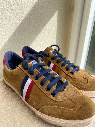 Zapatillas el Ganso de segunda mano por 20 EUR en Palma de Mallorca en  WALLAPOP