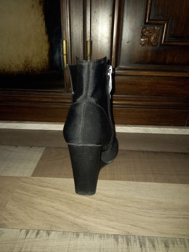 botines negros zara talla 35