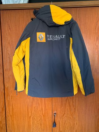 Cazadora Renault Sport hombre de segunda mano por 5 EUR en Badalona en  WALLAPOP