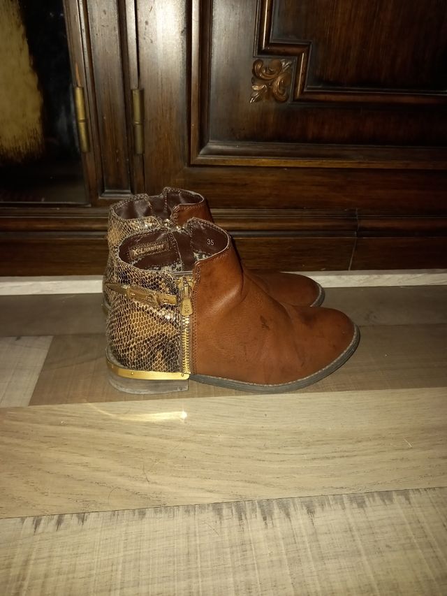 botines originales talla 35 xti