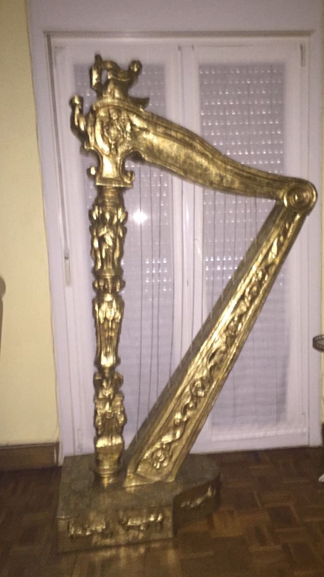 Gran Arpa decorativa 170 alto x100cm ancho x40 cm