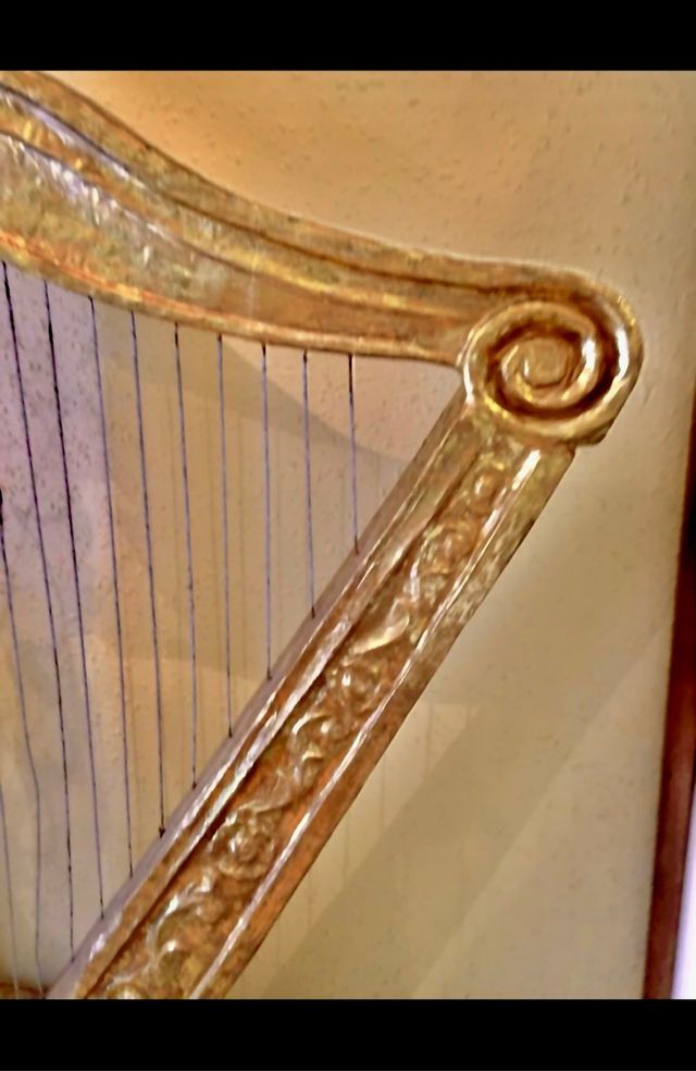 Gran Arpa decorativa 170 alto x100cm ancho x40 cm