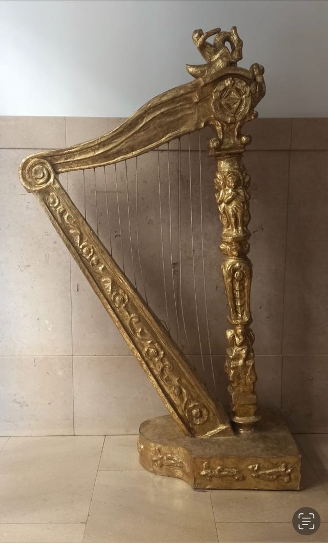Gran Arpa decorativa 170 alto x100cm ancho x40 cm