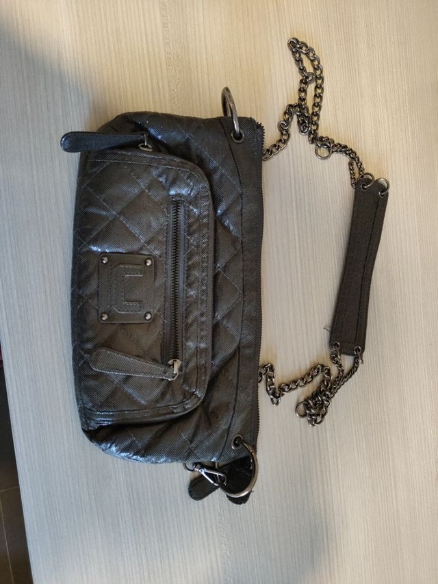 Borsa a tracolla in pelle. Adolfo Dominguez