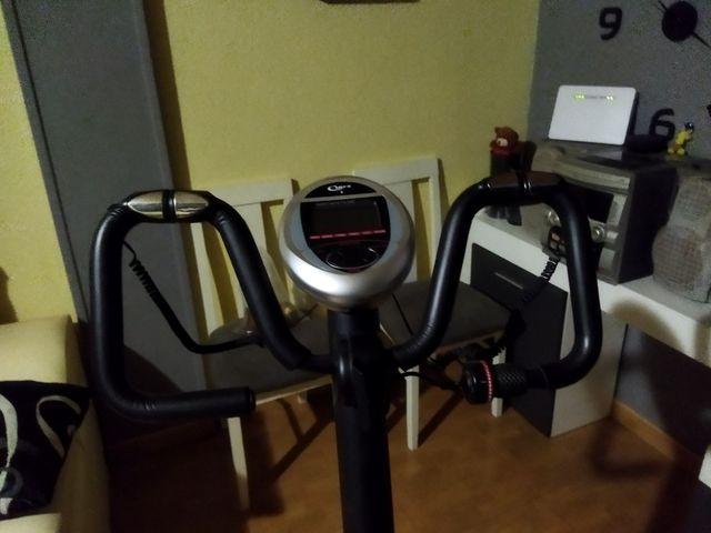 bici estática como..nueva usada un par de veces