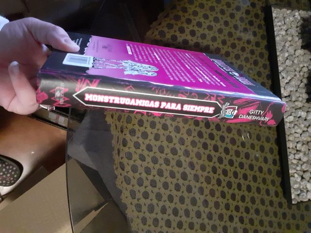 Monstruoamigas para siempre