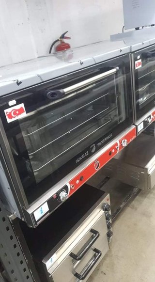 horno de pan nuevo a estrenar