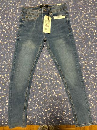 Vaquero lefties hombre talla de segunda mano por 7 EUR en Barañain en  WALLAPOP