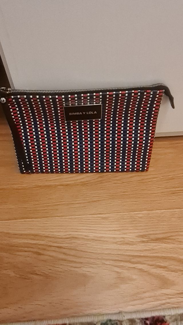 Bolso mano Bimba y Lola