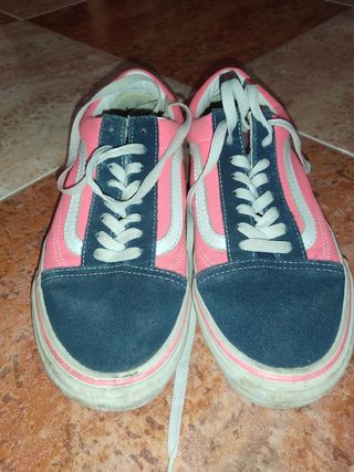 Zapatillas Vans azul \u0026amp; rosa de segunda mano por 7 EUR en El Puerto de  Santa María en WALLAPOP