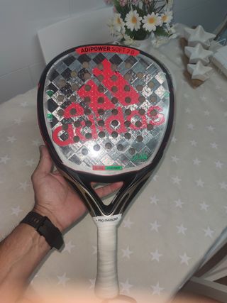 Pala de pádel Adidas adipower Alex galan de segunda mano por 115 EUR en  Málaga en WALLAPOP
