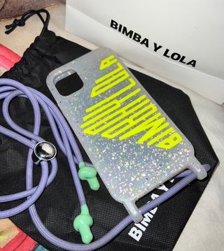 Funda Bimba Y Lola iPhone 11 de segunda mano por 30 EUR en Madrid en  WALLAPOP