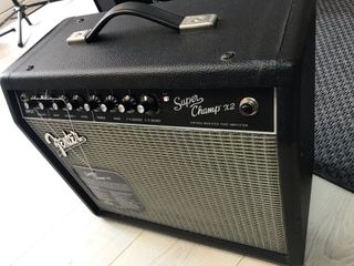 Fender super champ X2 de segunda mano por 260 EUR en Bilbao en WALLAPOP